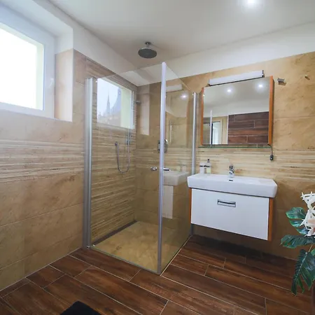 Apartamento Elvíra V Soukromém *