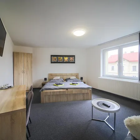 Elvira V Soukromem 公寓