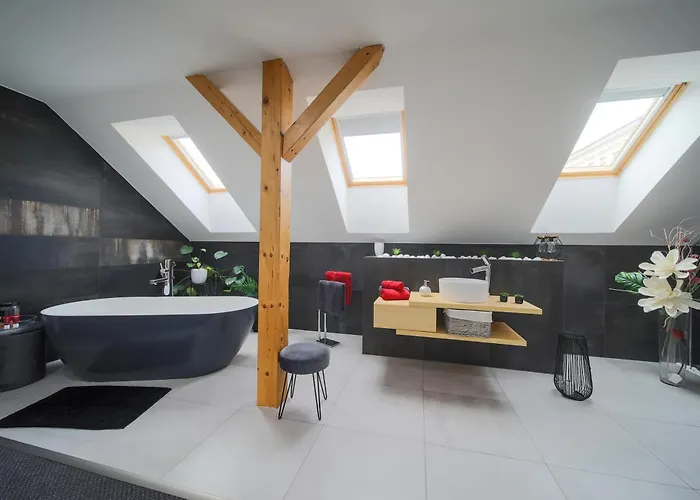 Elvira V Soukromem Apartment *