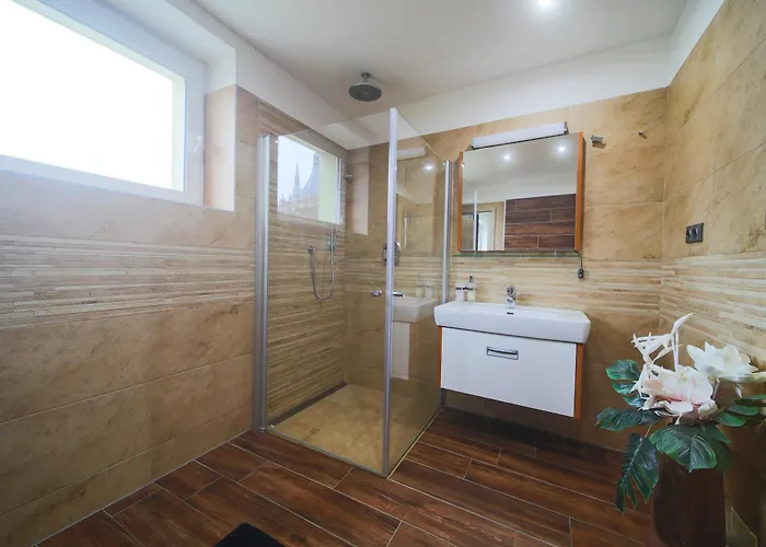 Apartment Elvira V Soukromem *