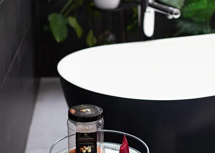 Elvira V Soukromem *