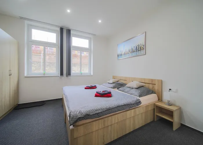 公寓 Elvira V Soukromem