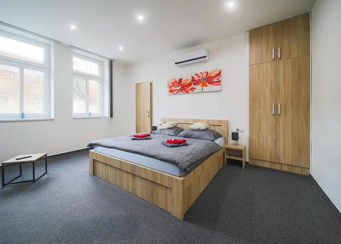 公寓 Elvira V Soukromem 库特纳霍拉