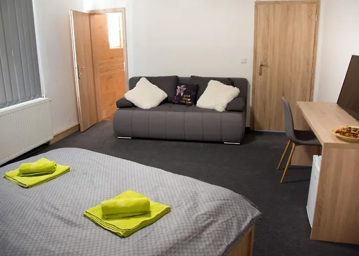 Apartment Elvira V Soukromem *